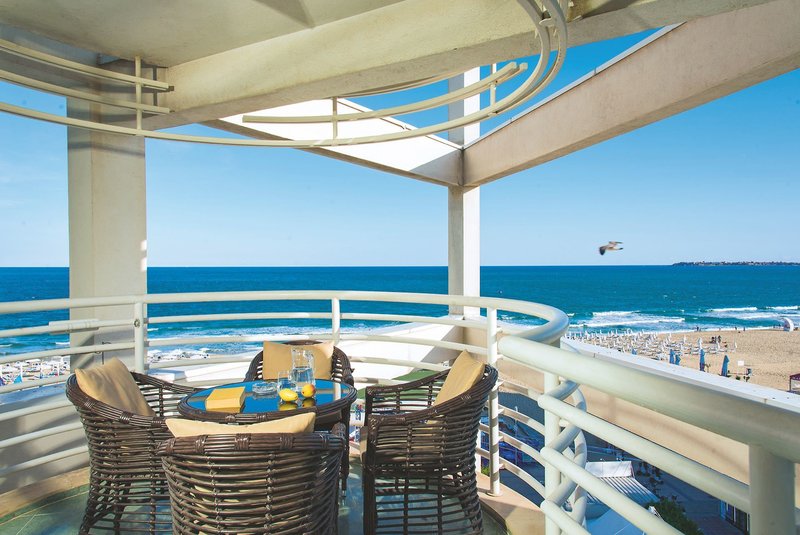 Effect Grand Victoria Hotel 28