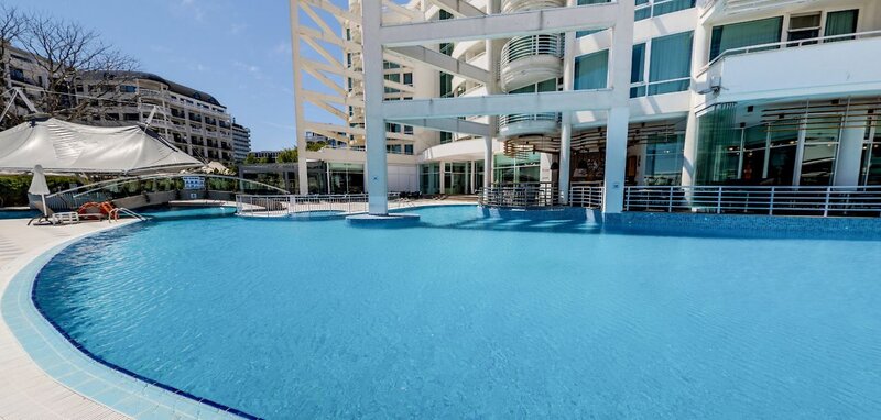 Effect Grand Victoria Hotel 5