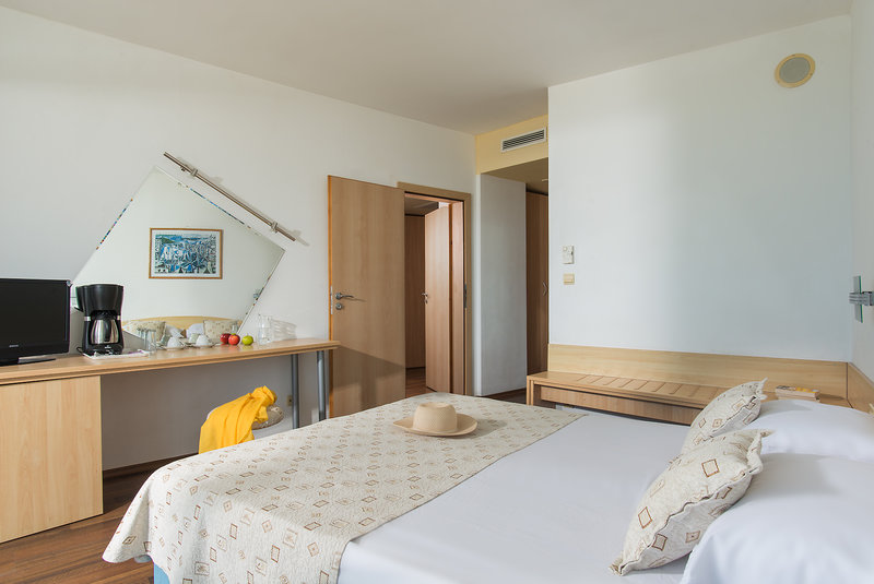 Effect Grand Victoria Hotel 8