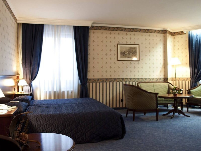 Downtown Boutique Hotel 27