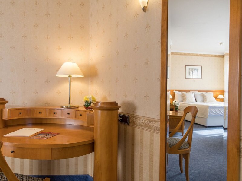 Downtown Boutique Hotel 32