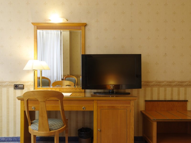 Downtown Boutique Hotel 33