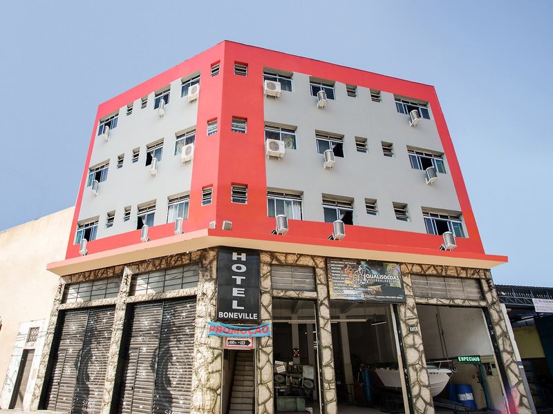 Hotel Boneville