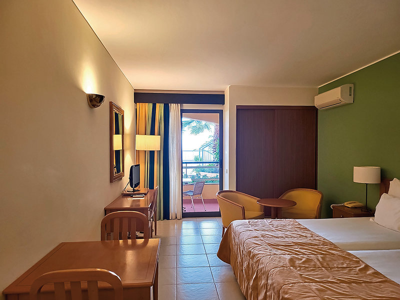 Hotel Cais da Oliveira 11