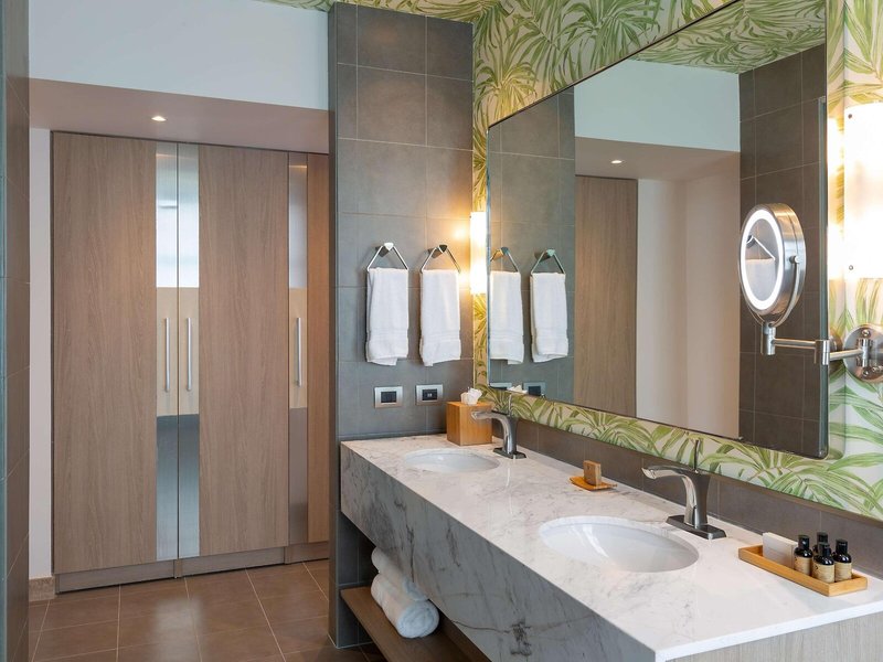 Gran Hotel Costa Rica 43 - Bathroom Example