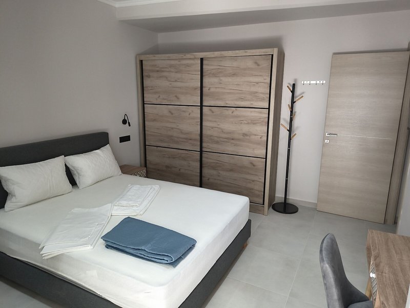 Nidri Zone 13