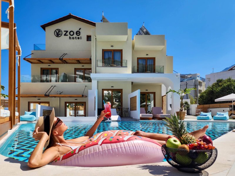 Zoe Hotel 1