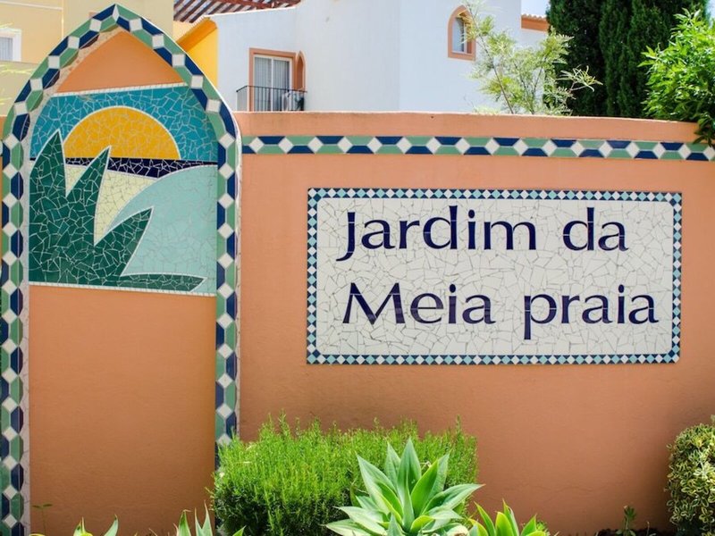 Jardim Da Meia Praia 1