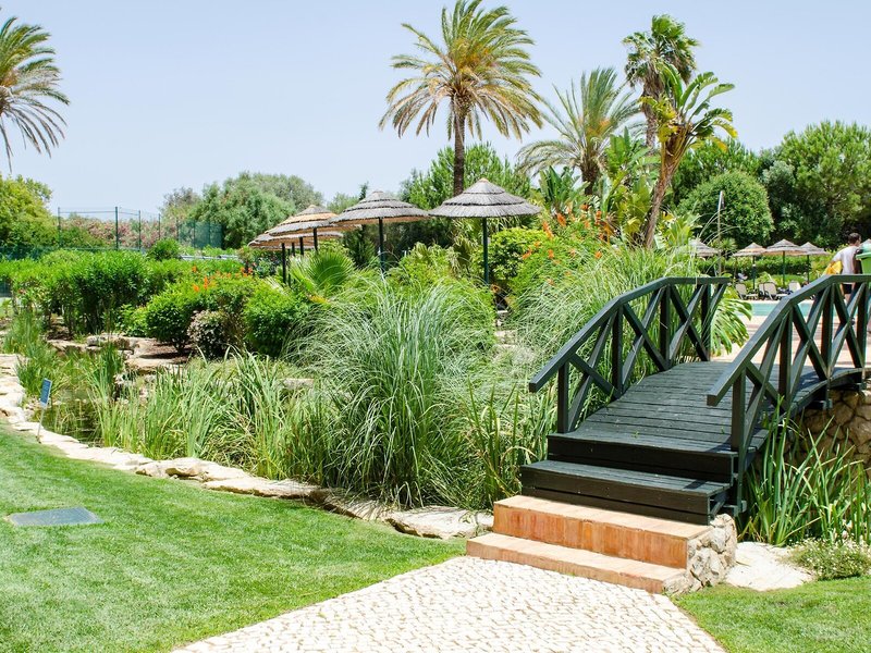 Jardim Da Meia Praia 7