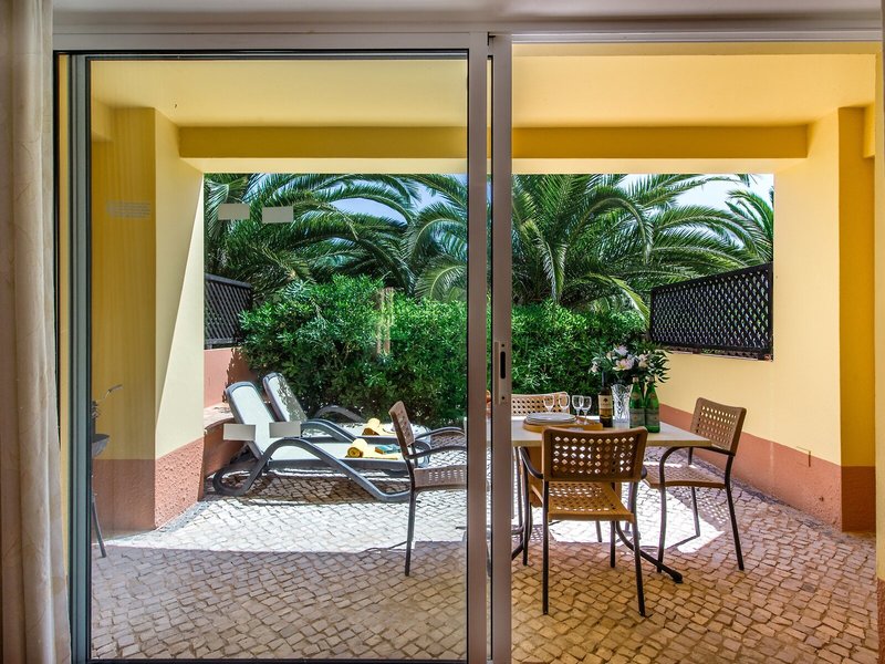 Jardim Da Meia Praia 46