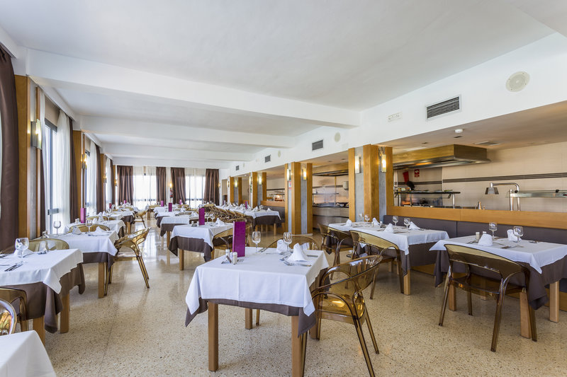 Palladium Hotel Cala Llonga 8