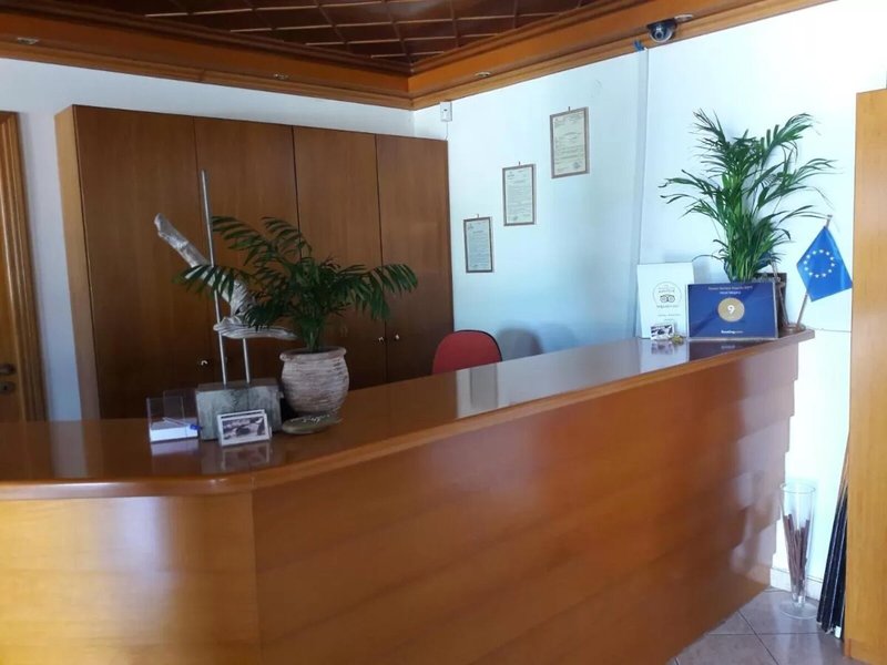 Megara Hotel 6