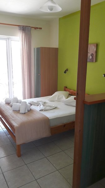 Megara Hotel 7