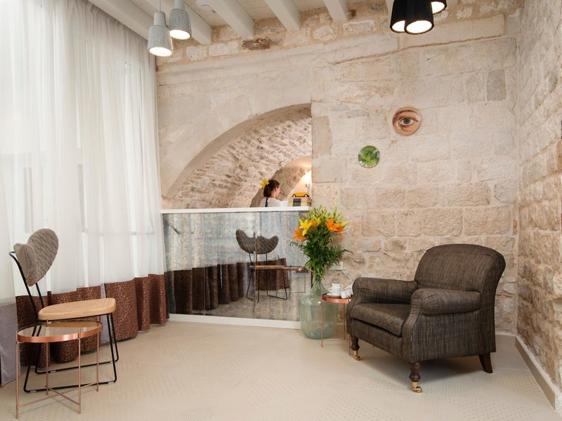 XII Century Heritage Hotel 6