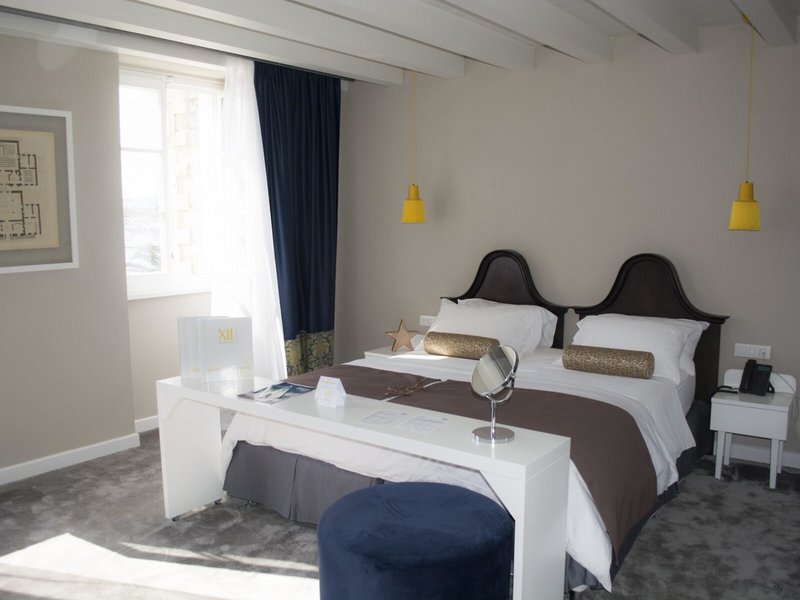 XII Century Heritage Hotel 15