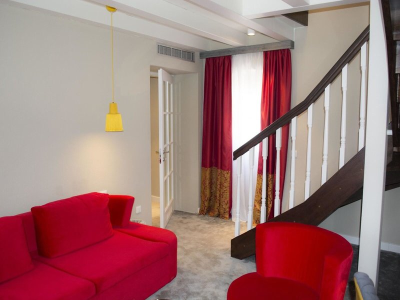 XII Century Heritage Hotel 22