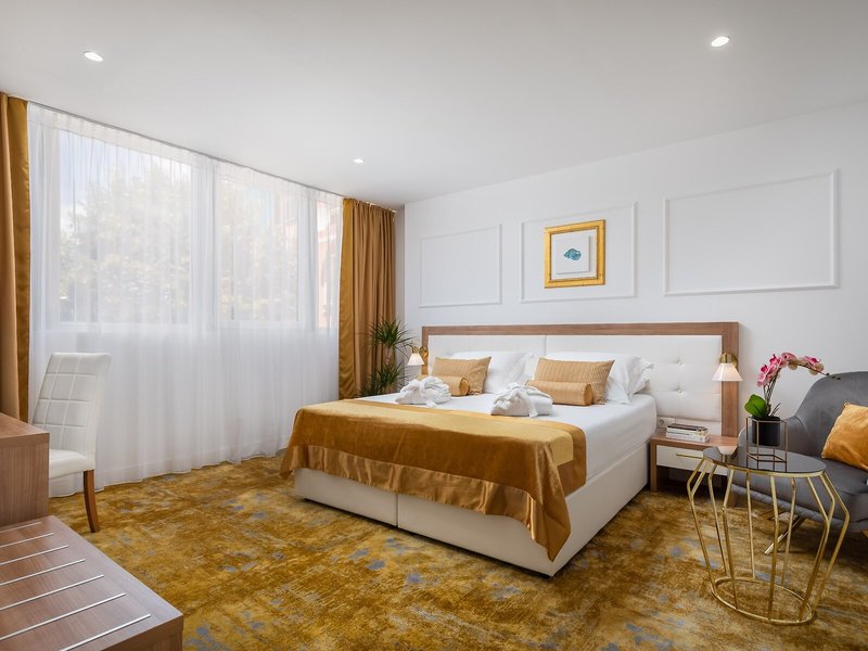 Hotel Corner 34