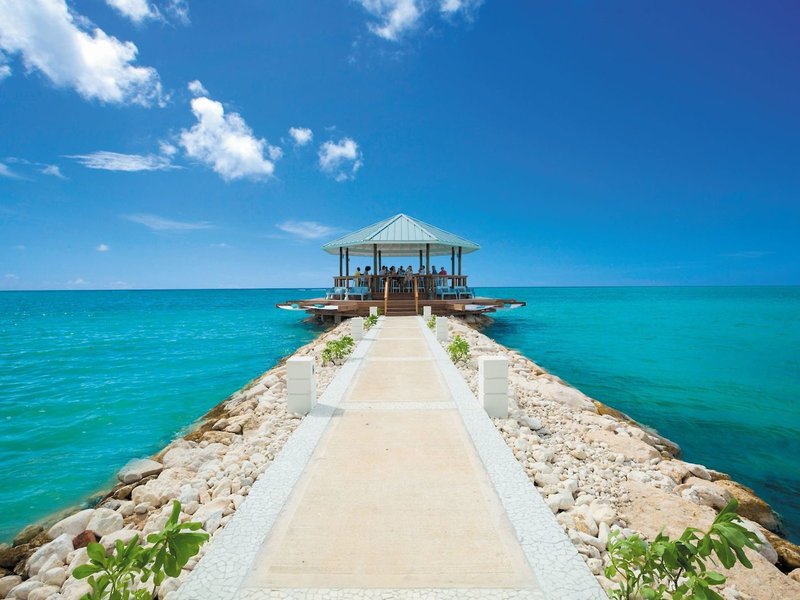 Sandals South Coast 16
