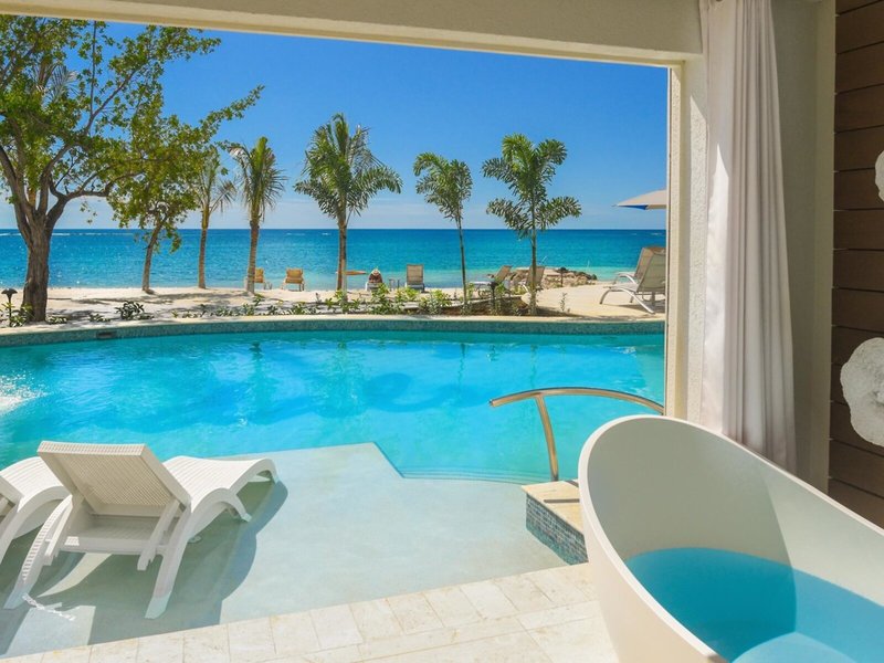 Sandals South Coast 34