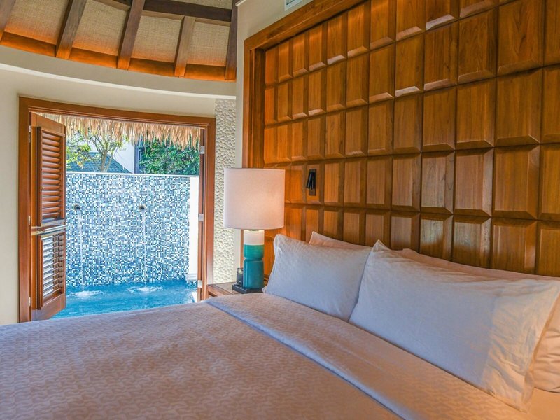 Sandals South Coast 37