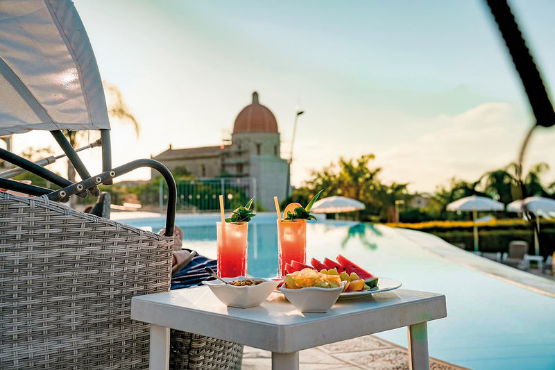 COOEE Michelizia Tropea Resort 3