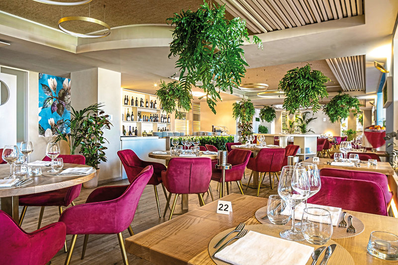 COOEE Michelizia Tropea Resort 11