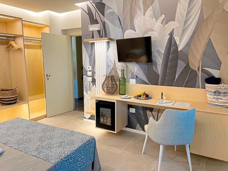 COOEE Michelizia Tropea Resort 35