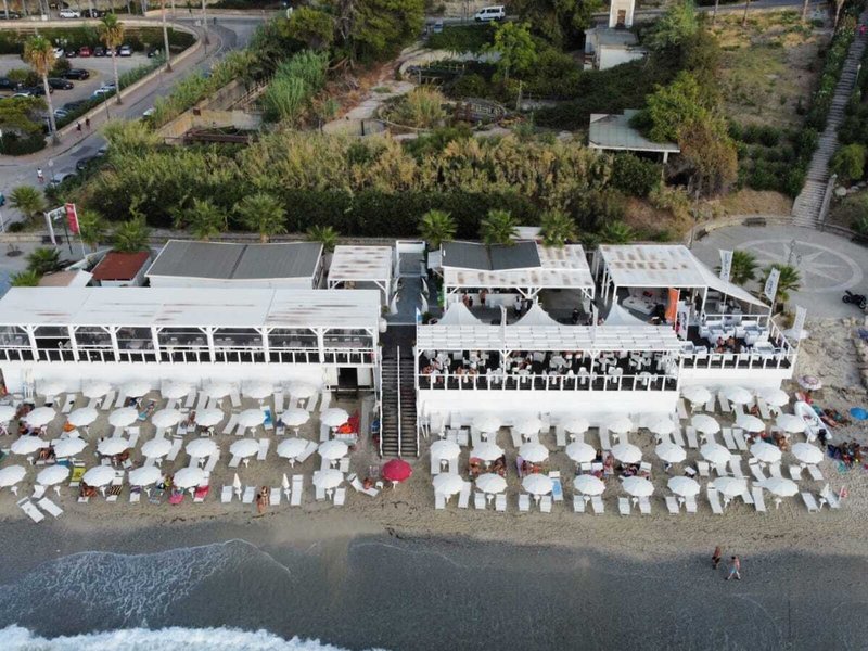 COOEE Michelizia Tropea Resort 9