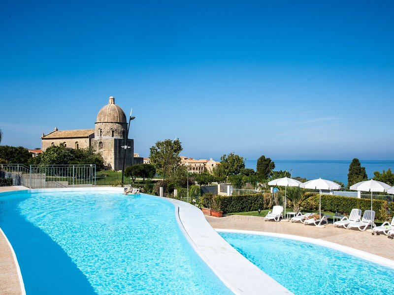 COOEE Michelizia Tropea Resort 18