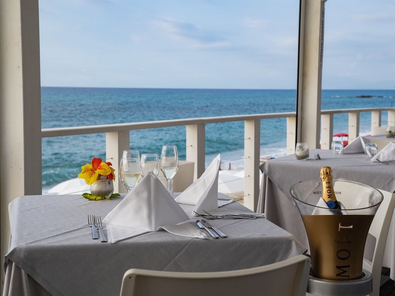 COOEE Michelizia Tropea Resort 23