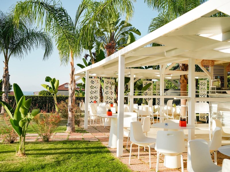 COOEE Michelizia Tropea Resort 25