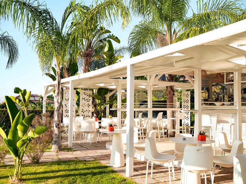 COOEE Michelizia Tropea Resort 30