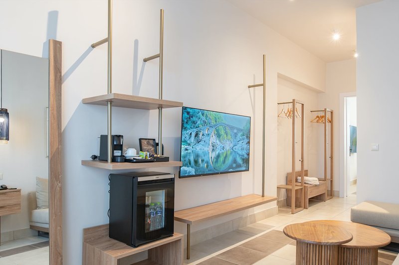 TUI SUNEO Achilleas 31 - Room Example