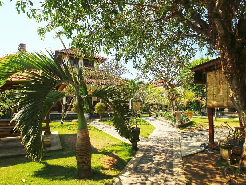 Puri Nusa Beach Hotel 3