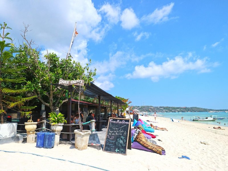 Puri Nusa Beach Hotel 7