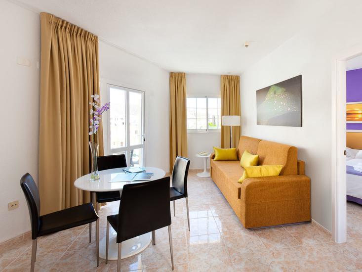 Checkin Bungalows Atlantida 4