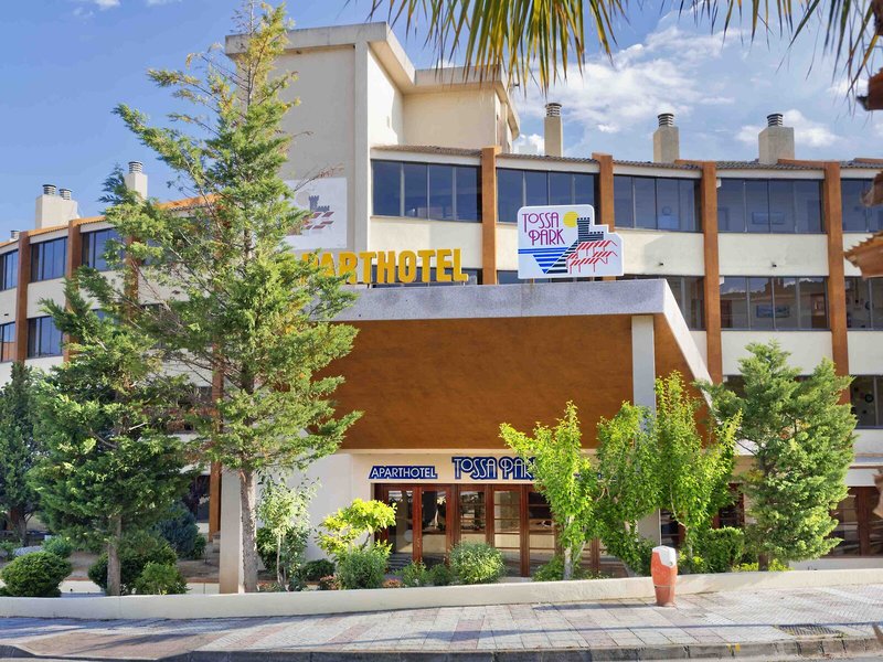 Aparthotel GHT Tossa Park 5