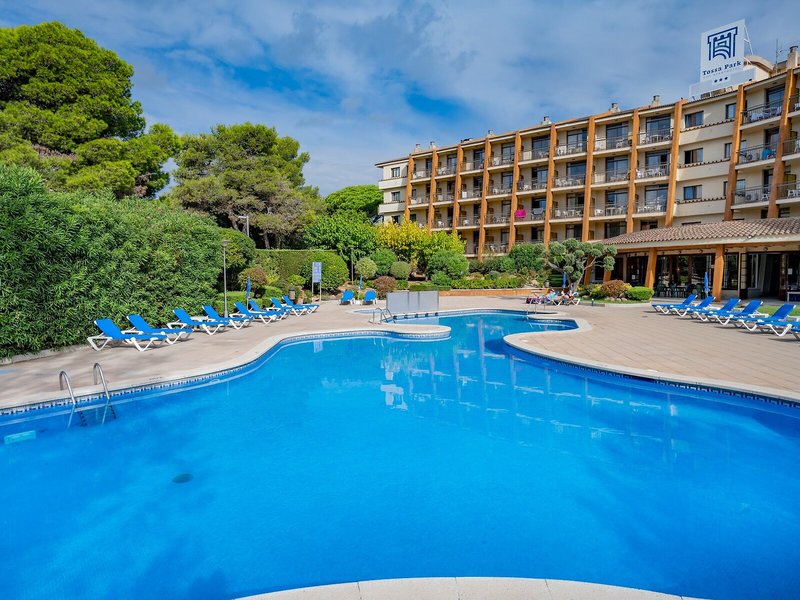 Aparthotel GHT Tossa Park 14