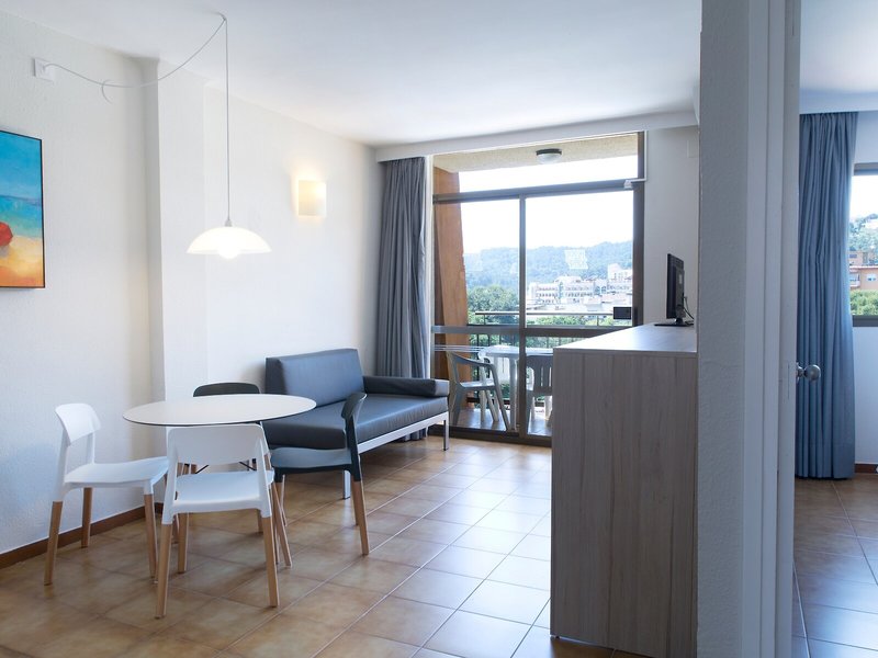 Aparthotel GHT Tossa Park 22