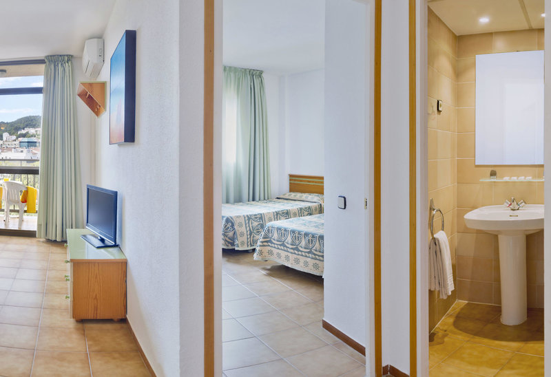 Apart-hotel GHT Tossa Park 15