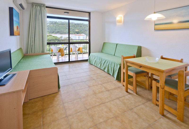 Apart-hotel GHT Tossa Park 22