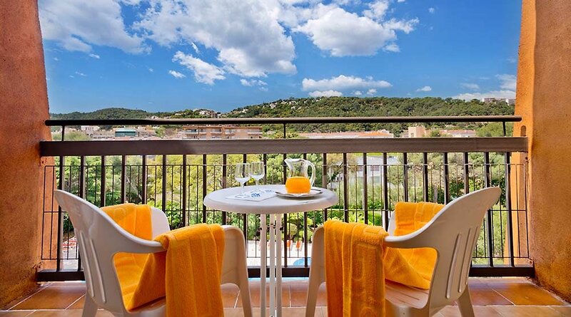Apart-hotel GHT Tossa Park 24