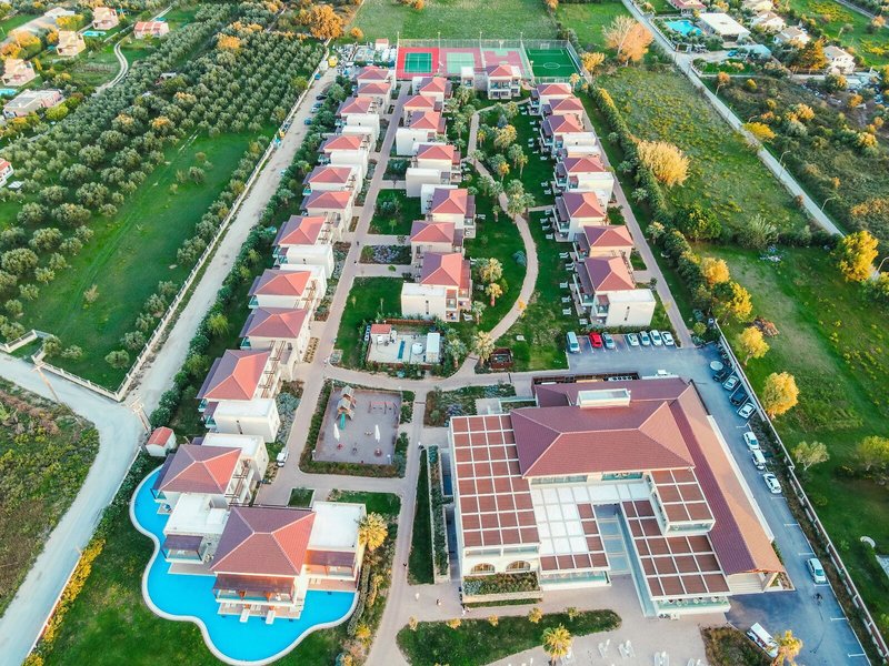 Almyros Beach Resort 1