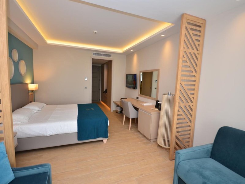 Almyros Beach Resort 50