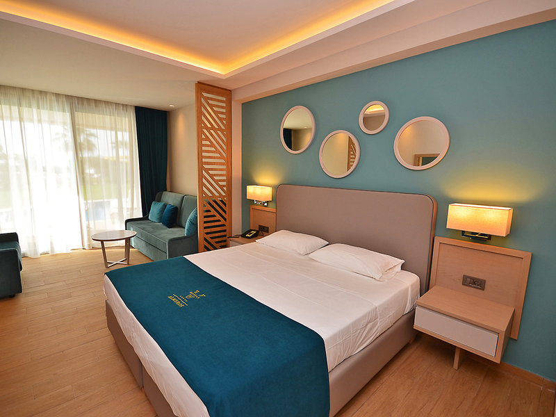 Almyros Beach Resort 16