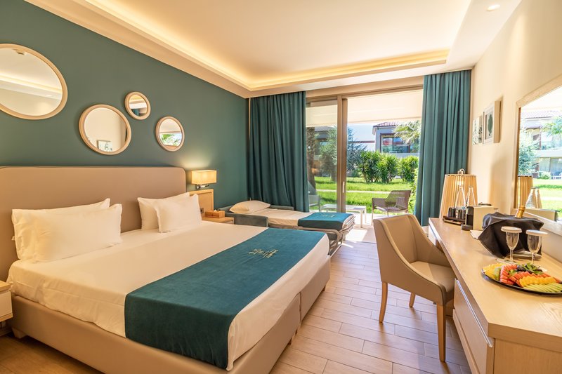 Almyros Beach Resort 35