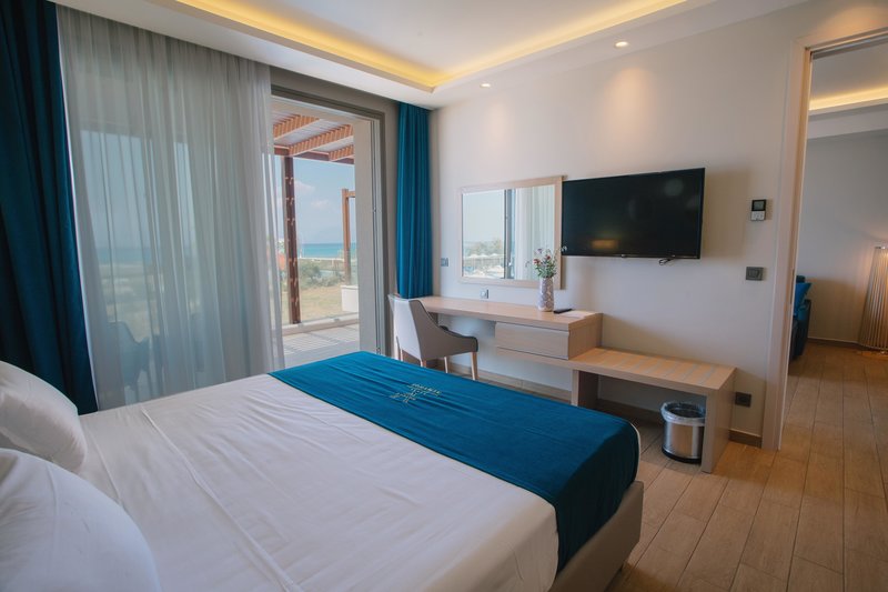 Almyros Beach Resort 287