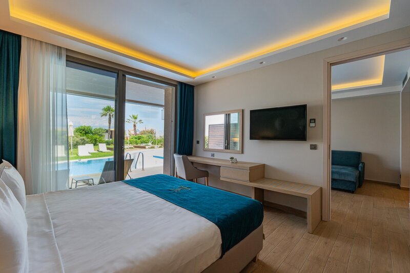 Almyros Beach Resort 353