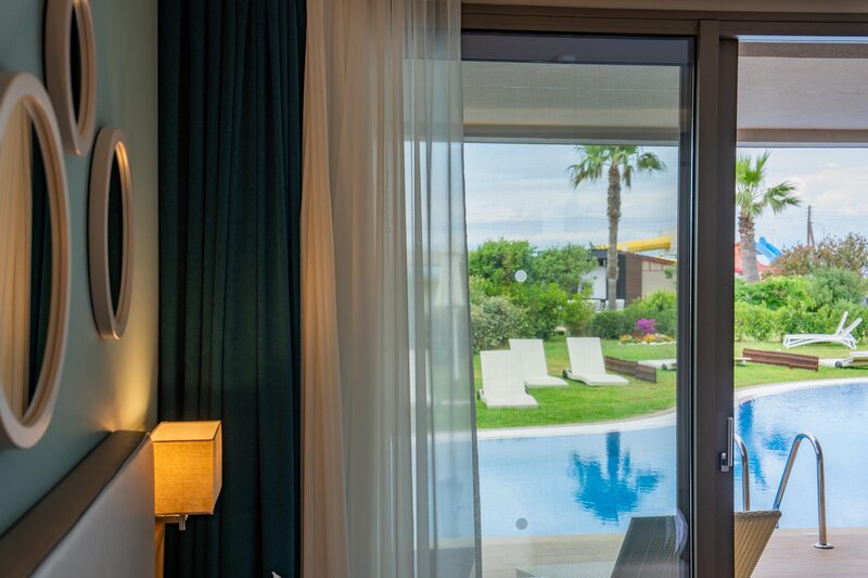 Almyros Beach Resort 356