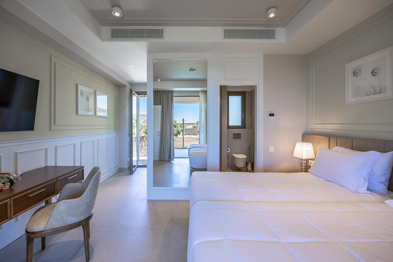 Almyros Beach Resort 376